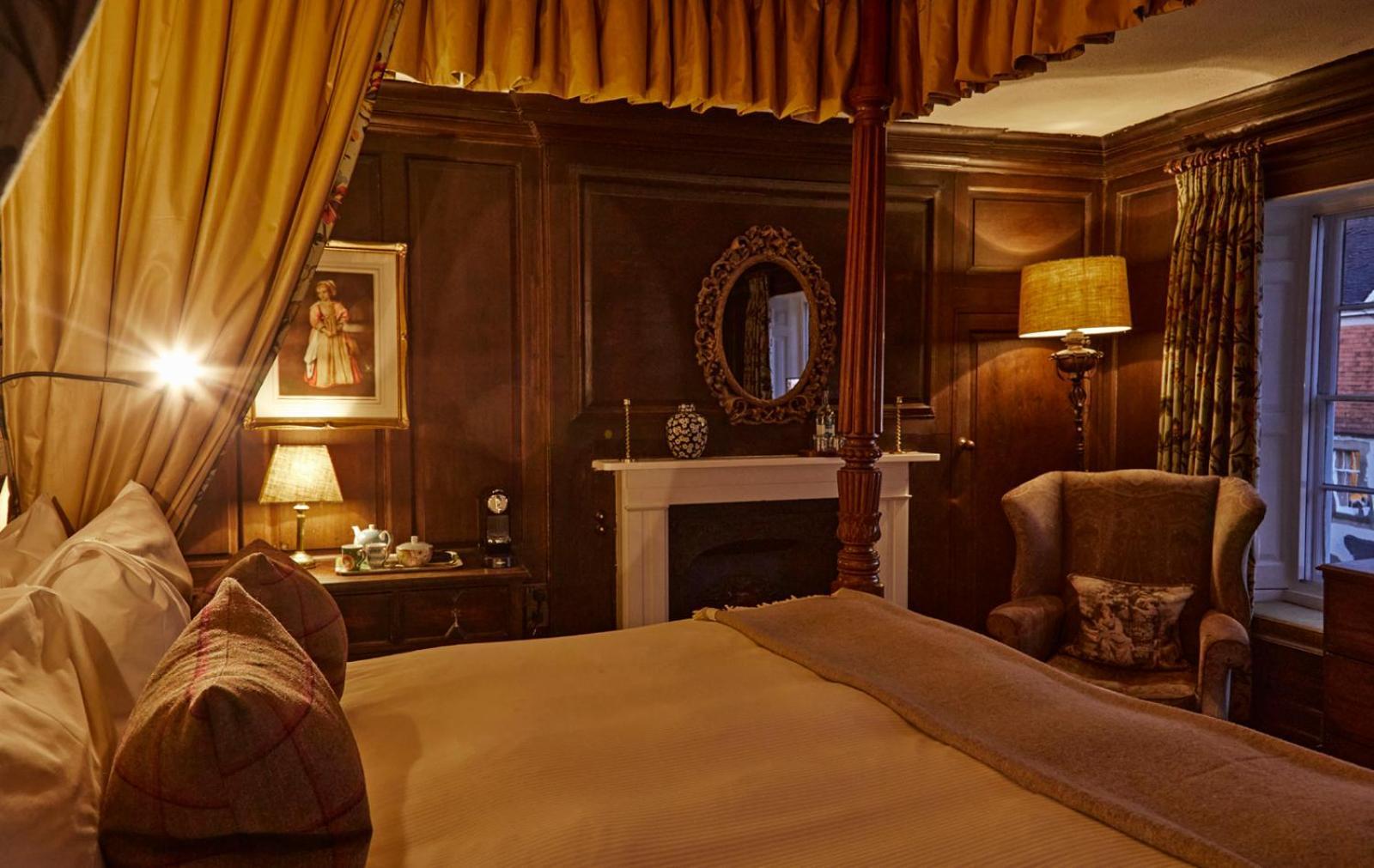 Spread Eagle Hotel And Spa มิดเฮิร์สต์ ภายนอก รูปภาพ